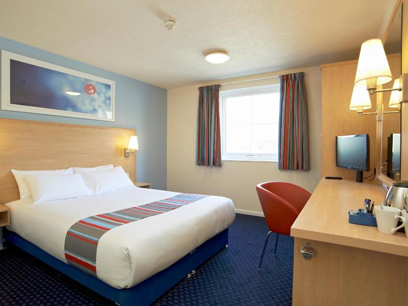 Travelodge Preston Central Экстерьер фото