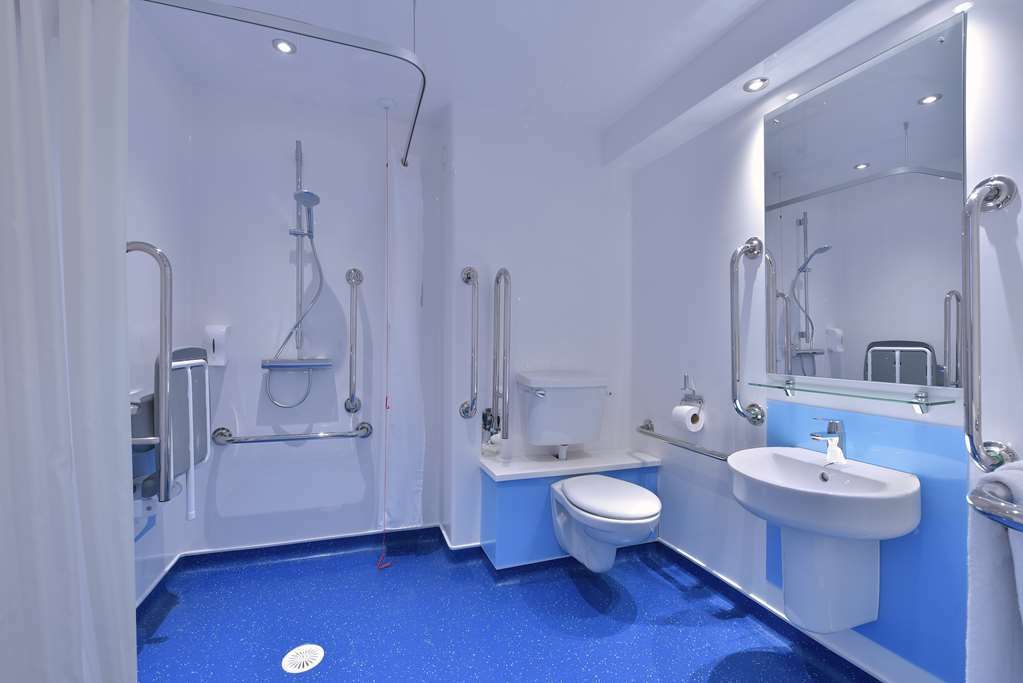 Travelodge Preston Central Номер фото