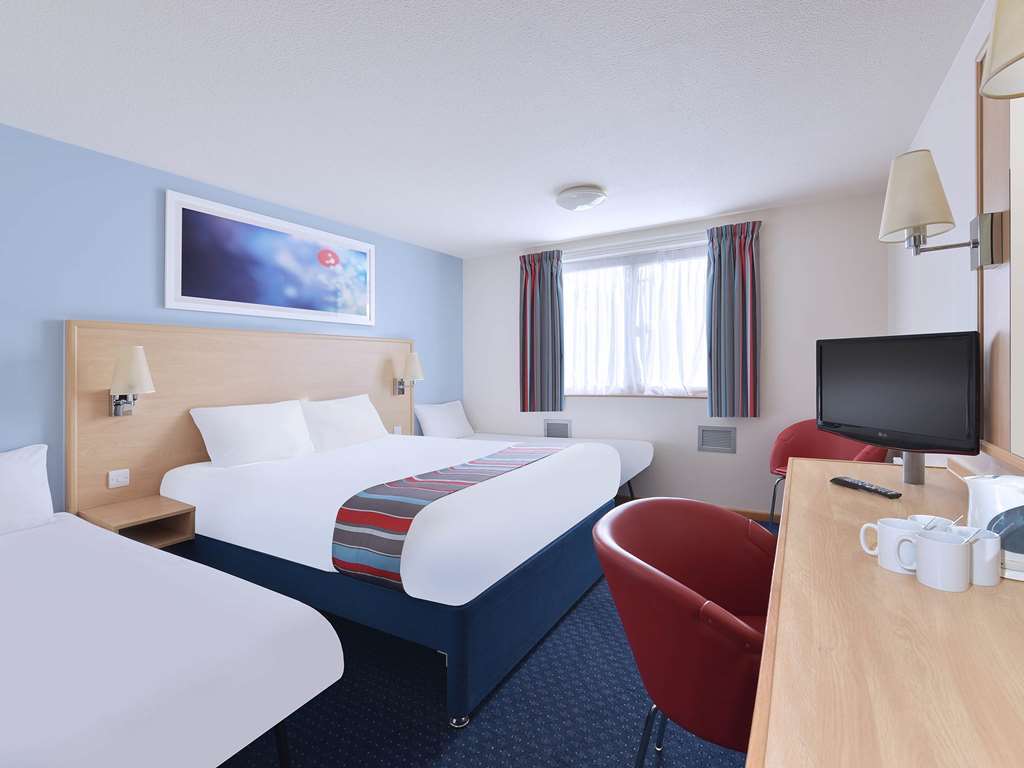 Travelodge Preston Central Номер фото